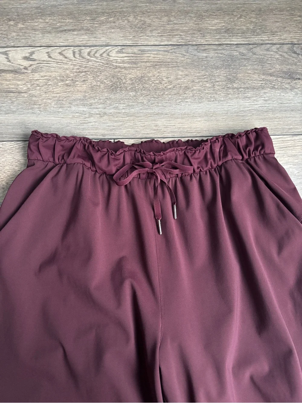 Lululemon Keep Moving Pant High Rise Drawstring Burgundy Wine Cassis Sz 10
